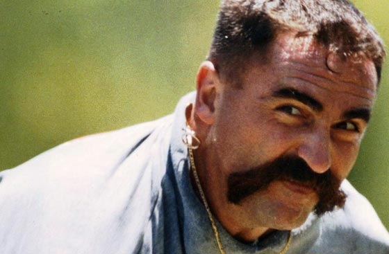 حمى التأمين والتعطّش للمال: أغرب حالات التأمين وأثمنها حول العالم صورة رقم 1