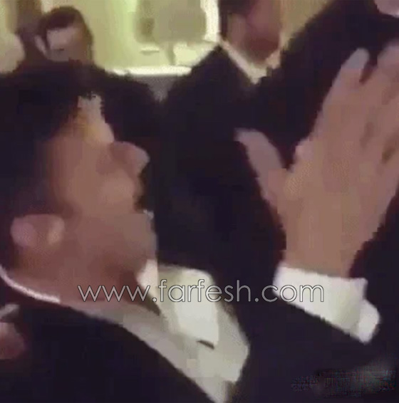 فيديو ريكي مارتن يرقص الدبكة بمهارة مع خطيبه السوري جوان يوسف صورة رقم 6