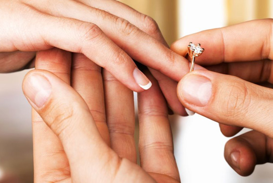 من تقاليد الاعراس في روسيا: اختبار للعريس، كسر الزجاج وقبلة العروسين صورة رقم 3