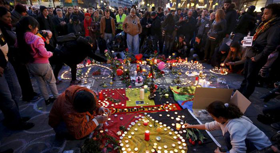 بروكسل: صاح الله اكبر وهاجم جنودا بلجيكيين فقتل دون ان يصيب احد! صورة رقم 21