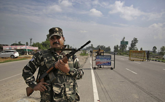  الهند: مدعي نبوّة يغتصب أتباعه ويُجبرهم على الإخصاء تقرباً للإله! صورة رقم 32