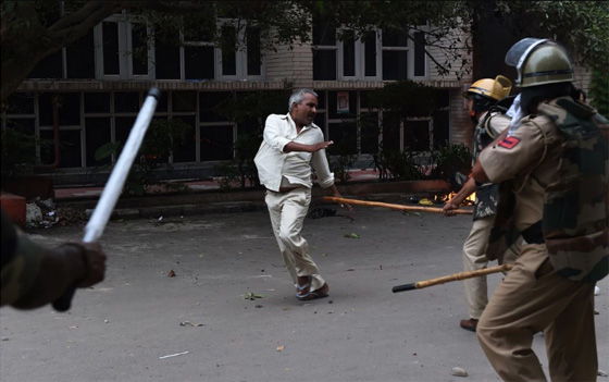  الهند: مدعي نبوّة يغتصب أتباعه ويُجبرهم على الإخصاء تقرباً للإله! صورة رقم 3