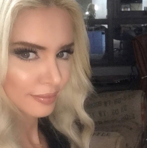 صور الإعلامية التونسية عائشة عثمان شبيهة ايفانكا ترامب! صورة رقم 6