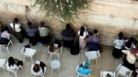 الحج ليس مقصورا على المسلمين فقط! هل تعرف من ايضا يقوم بالحج؟ صورة رقم 3