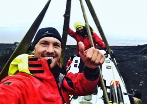 هكذا تبدو أيدي البطل الأولمبي في التجديف الذي جاب المحيط المتجمد الشمالي.. صورة رقم 5