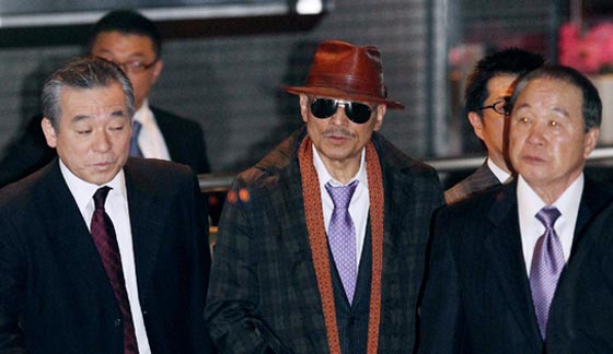 (الياكوزا) أو المافيا اليابانية: أشهر المافيات العالمية إزدهارا وتحقيقا للغنى صورة رقم 4