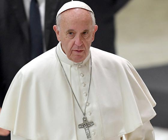 بابا الفاتيكان يكشف عن خضوعه لعلاج نفسي على يد طبيبة يهودية صورة رقم 1