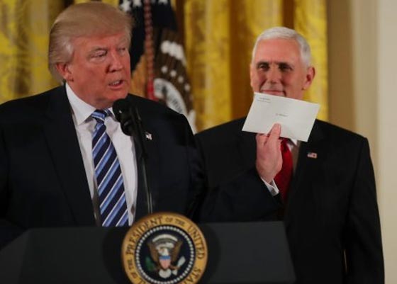 رسالة أوباما التي تركها لترامب.. هذا ما أوصى به الرئيس السابق! صورة رقم 2