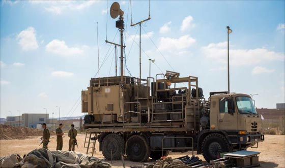 الجيش الاسرائيلي يجري اكبر مناورة عسكرية تحاكي حربا مع حزب الله صورة رقم 2