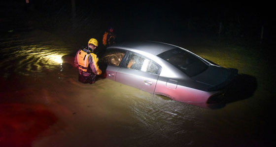 فيديو وصور.. إعصار إيرما يهدد بمسح الولايات المتحدة صورة رقم 5