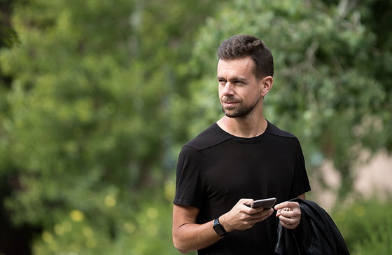 صدّق أو لا تصدق: مشاهير وأثرياء عالم التكنولوجيا بدأوا (هاكرز)! صورة رقم 4