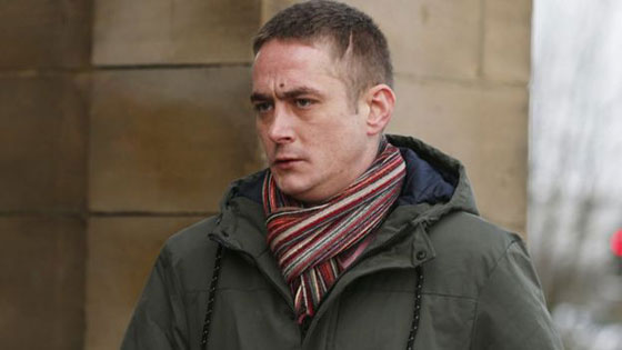 كلب يفترس طفلا رضيعا بعد أن سكر والده ونام لافراطه في شرب الجعة صورة رقم 5