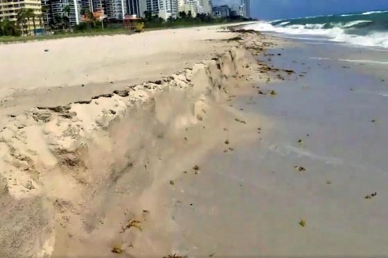 الاعصار ايرما مرّ من هنا.. اين اختفت مياه البحر من جزر الباهاماس؟ صورة رقم 2