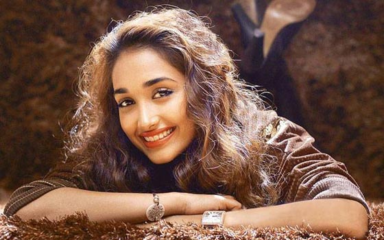 صور 10 فنانين انتحروا، 4 منهم شنقا وآخر قطع رقبته بسكين! صورة رقم 3