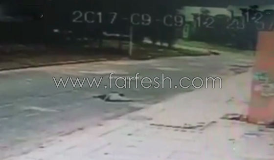 فيديو مروع.. لحظة سقوط رجل من الطابق السادس وارتطامه بالأرض صورة رقم 3