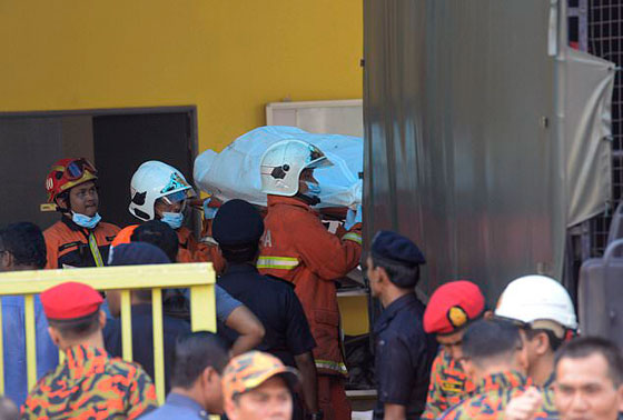 كارثة في ماليزيا: مصرع 25 طالباً في حريق بمدرسة لتحفيظ قرآن .. فيديو وصور صورة رقم 7