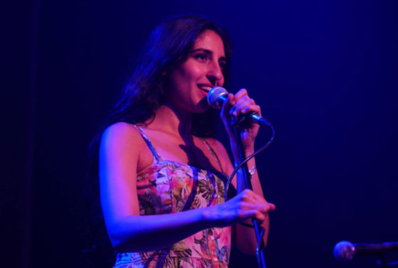 من الجيش الاسرائيلي الى مهرجان الجاز في طنجة.. فنانة تثير الجدل! صورة رقم 3