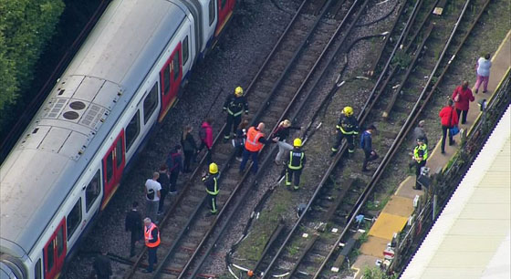 رفع حالة التأهب في بريطانيا وداعش يعلن مسؤوليته عن تفجير مترو الانفاق صورة رقم 14