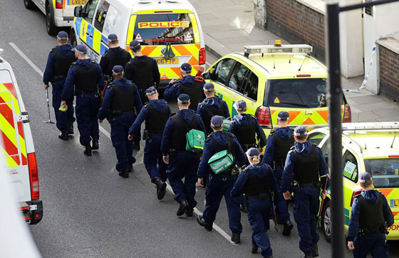 رفع حالة التأهب في بريطانيا وداعش يعلن مسؤوليته عن تفجير مترو الانفاق صورة رقم 32