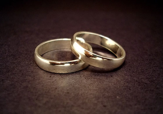 تونس ترفع الحظر وتسمح للمرأة المسلمة بالزواج من غير مسلم صورة رقم 3