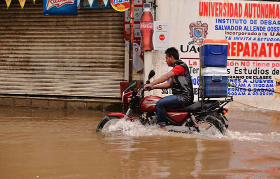 بعد هارفي وايرما.. العاصفة نورما تتحول الى اعصار يتجه نحو كاليفورنيا صورة رقم 3