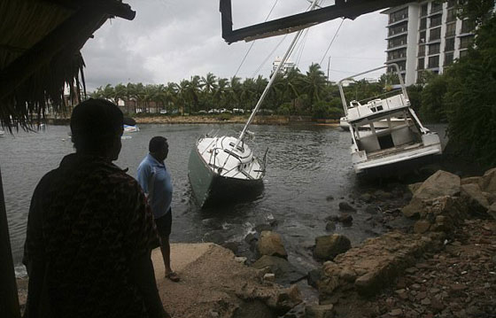 بعد هارفي وايرما.. العاصفة نورما تتحول الى اعصار يتجه نحو كاليفورنيا صورة رقم 8