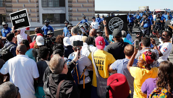 تخوف من اعمال شغب في ميزوري بعد تبرئة شرطي ابيض من قتل شاب اسود صورة رقم 5