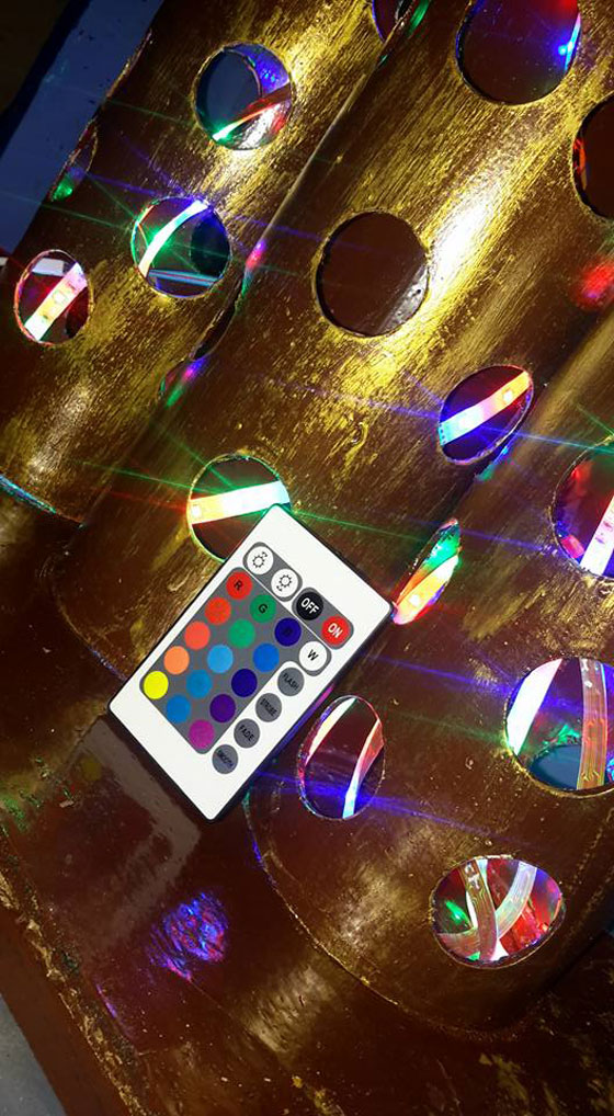 بالصور والفيديو: شابة فلسطينية موهوبة تحوّل النفايات الى تحف تراثية فنية رائعة! صورة رقم 12