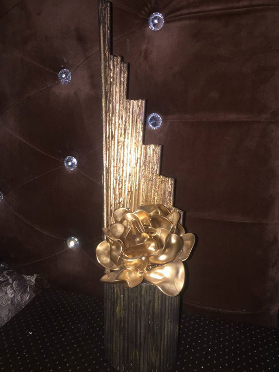 بالصور والفيديو: شابة فلسطينية موهوبة تحوّل النفايات الى تحف تراثية فنية رائعة! صورة رقم 16