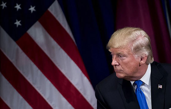 موقف مربك بين دونالد ترامب وتميم بن حمد .. فيديو صورة رقم 7