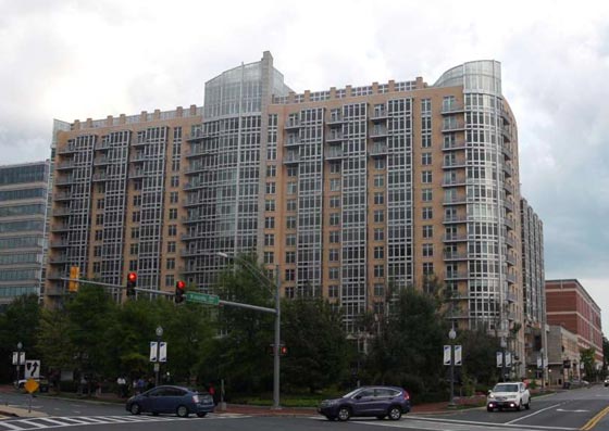 قصة أميركية من أصول عربية تزعم انها زوجة سرية للسيسي ومستشارة لإيفانكا ترامب صورة رقم 7