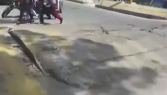 فيديو مذهل.. الأرض تتنفس وتملأ النفوس رعبا اثناء زلزال المكسيك صورة رقم 1