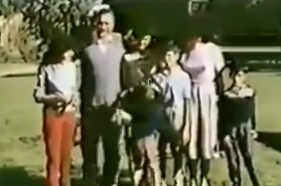 فيديو نادر للزعيم الراحل عبد الناصر أثناء لعب الكرة  صورة رقم 3