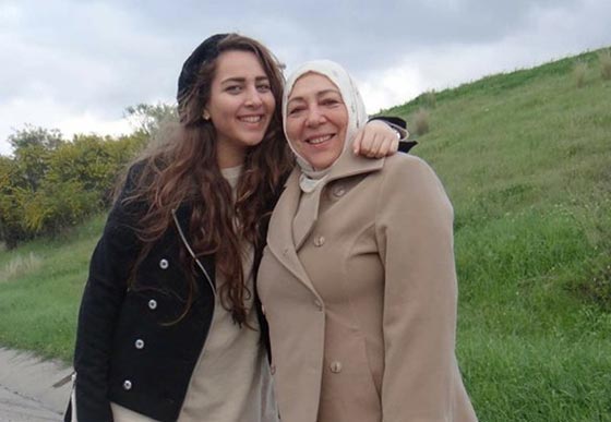 اغتيال المعارضة السورية عروبة بركات وابنتها الصحفية في اسطنبول صورة رقم 7