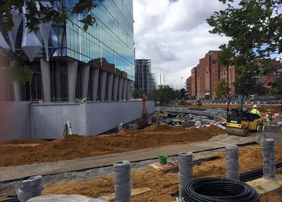 بنيت بتكلفة مليار دولار.. سفارة امريكا بلندن الأغلى في التاريخ! فيديو صورة رقم 9