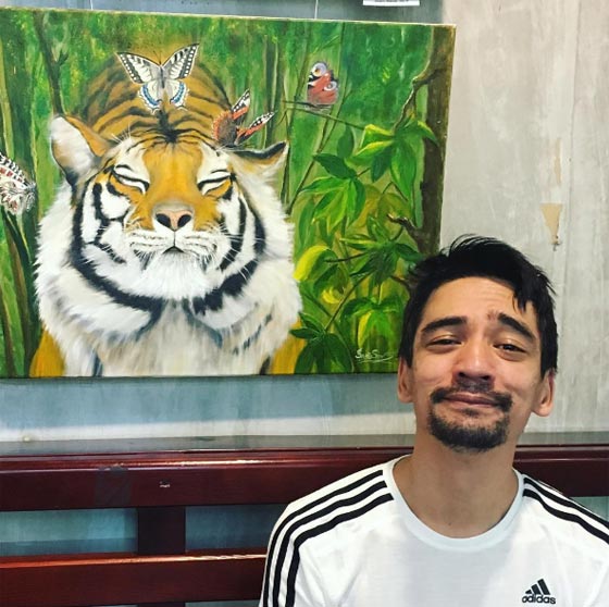 خبير حيوانات روسي يموت بالبث المباشر من لدغة افعى صورة رقم 10