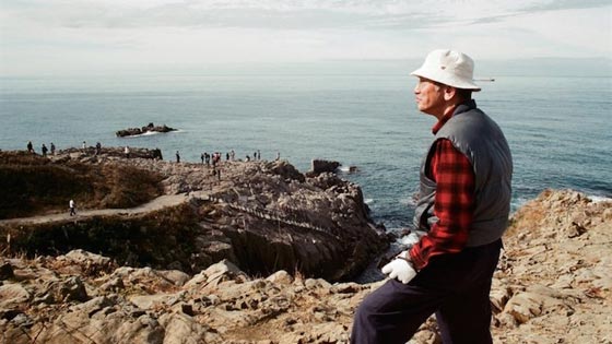 شرطي متقاعد كرس وقته لمراقبة المقبلين على الانتحار وانقذ 500 منهم صورة رقم 7