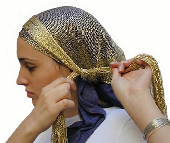 ليست المسلمات فقط.. اليهوديات مجبرات على تغطية شعورهن بعد الزواج! صورة رقم 1