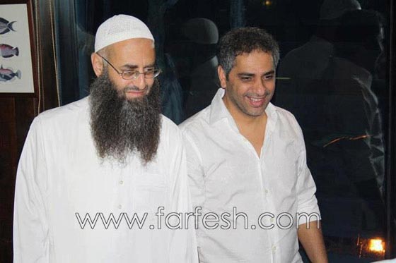 فضل شاكر يعقب على حكمه بالسجن 15 عاما واعدام صديقه الشيخ الاسير صورة رقم 9