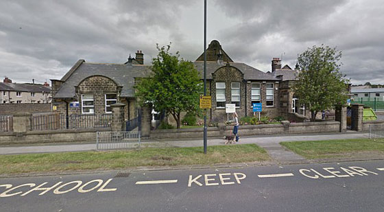 بريطانيا: مدرسة ضخمة تدرس فيها تلميذة واحدة فقط! صورة رقم 1