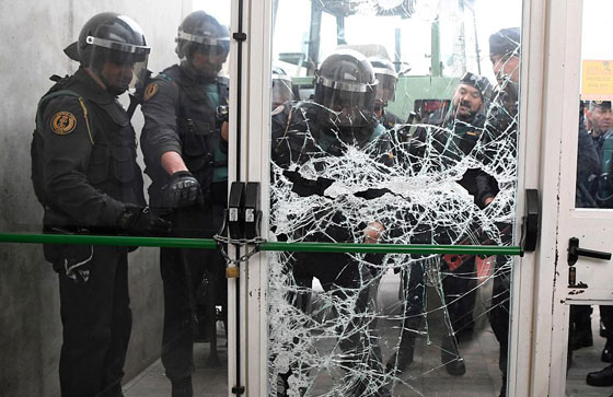 يوم دام في كتالونيا.. أين حقوق الإنسان مما حدث؟! صورة رقم 11