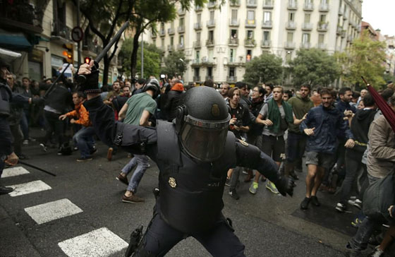 يوم دام في كتالونيا.. أين حقوق الإنسان مما حدث؟! صورة رقم 14