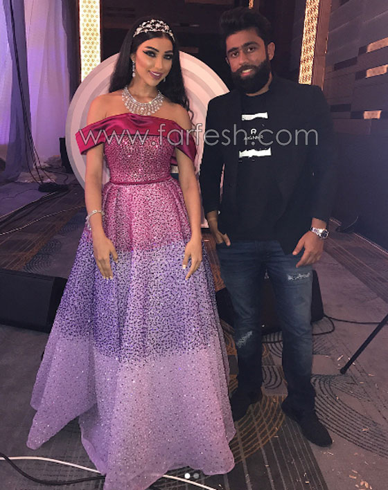صور الفنانة دنيا بطمة بإطلالة تعرضها للسخرية صورة رقم 3