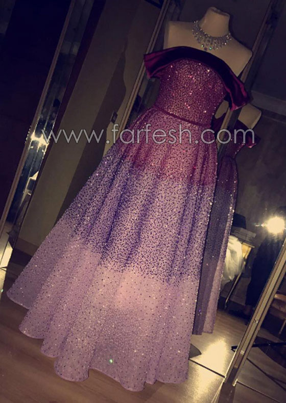 صور الفنانة دنيا بطمة بإطلالة تعرضها للسخرية صورة رقم 1
