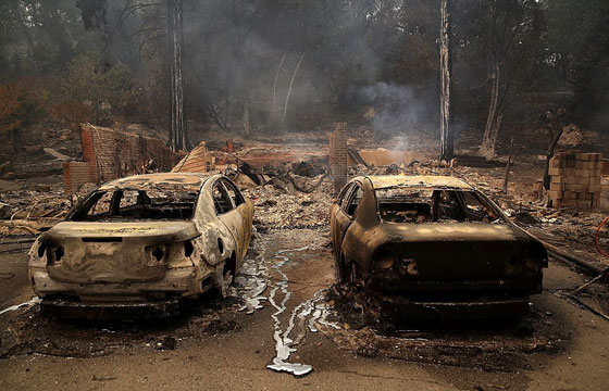 عشرات القتلى والجرحى في حرائق مدمرة تجتاح كاليفورنيا صورة رقم 25