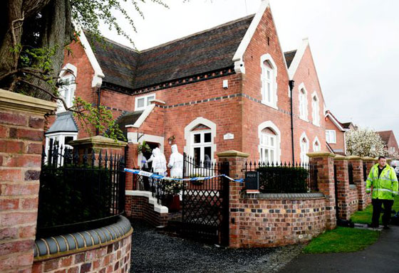 هكذا كافئ هذا الشاب السيدة التي أنقذته من التشرّد والضياع! صورة رقم 12