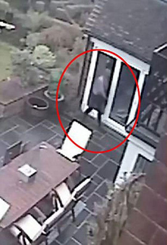 هكذا كافئ هذا الشاب السيدة التي أنقذته من التشرّد والضياع! صورة رقم 17