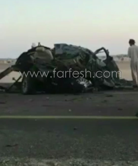 فيديو مروع.. شابان يوثقان لحظة وفاتهما بسبب انشغالهما بالهاتف صورة رقم 3 فيديو مروع.. شابان يوثقان لحظة وفاتهما بسبب انشغالهما بالهاتف صورة رقم 3