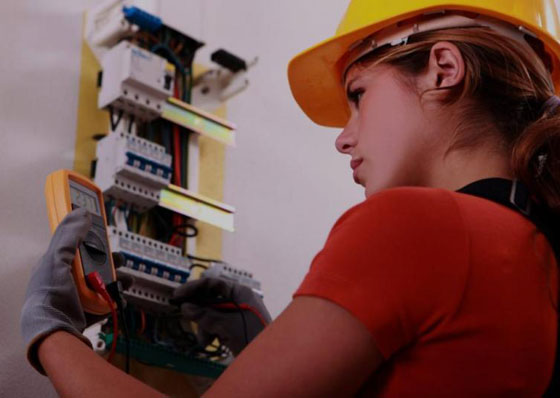 وظائف لم تتمكن المرأة من القيام بها أفضل من الرجال صورة رقم 4 وظائف لم تتمكن المرأة من القيام بها أفضل من الرجال صورة رقم 4