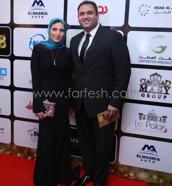 قصة مثيرة وراء ظهور زوجات النجوم إلى الأضواء مجددا صورة رقم 11